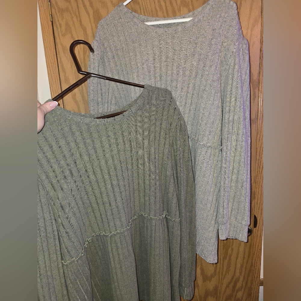 2 Ribbed Long Sleeve - Picture 3 of 6